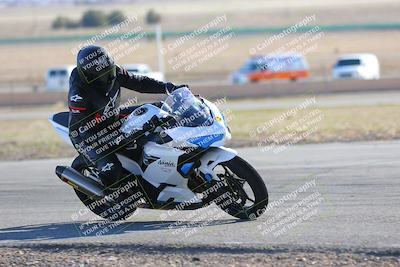 media/Feb-05-2023-Classic Track Day (Sun) [[c35aca4a42]]/Group 2/session 4 turn 4/